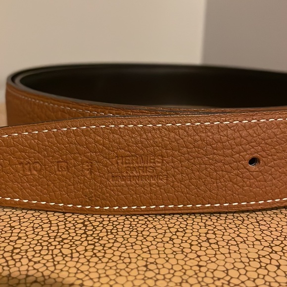 Brand new, never been worn Hermes belt. 43 inches long. - Picture 2 of 2
